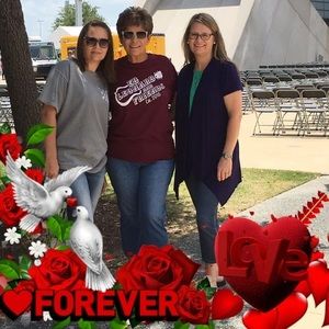 Meet your Posher, Carla